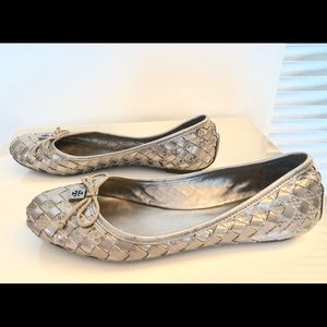 Tory Burch Basket Weave Leather Ballerina Flats!!!